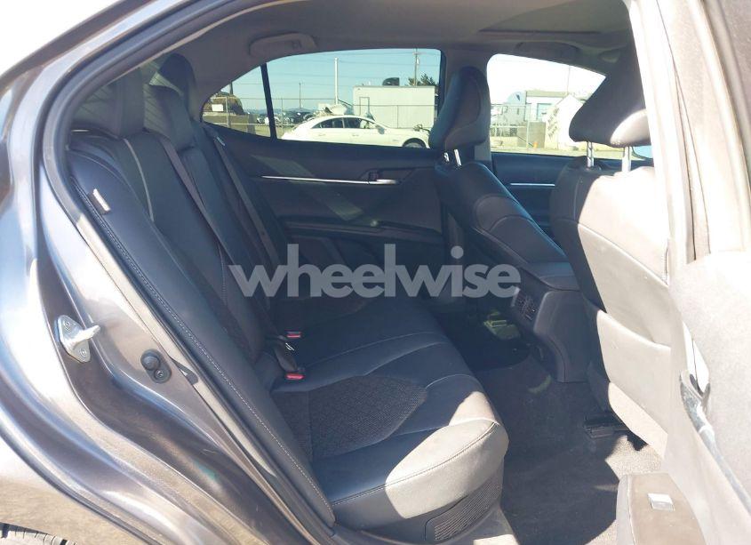 Photo 8 of 2022 Toyota Camry XSE HYBRID (VIN 4T1K31AK7NU586844)