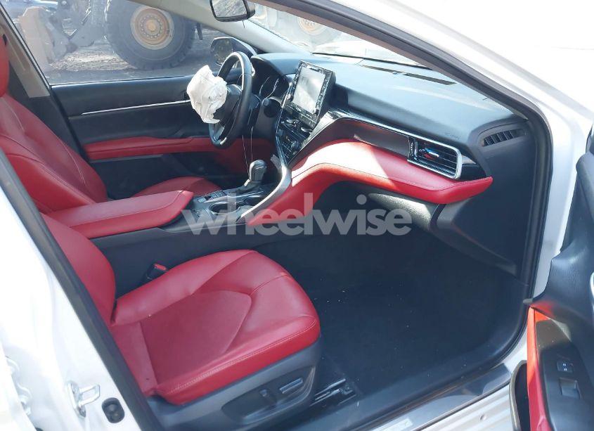 Photo 5 of 2021 Toyota Camry XSE HYBRID (VIN 4T1K31AK8MU560591)