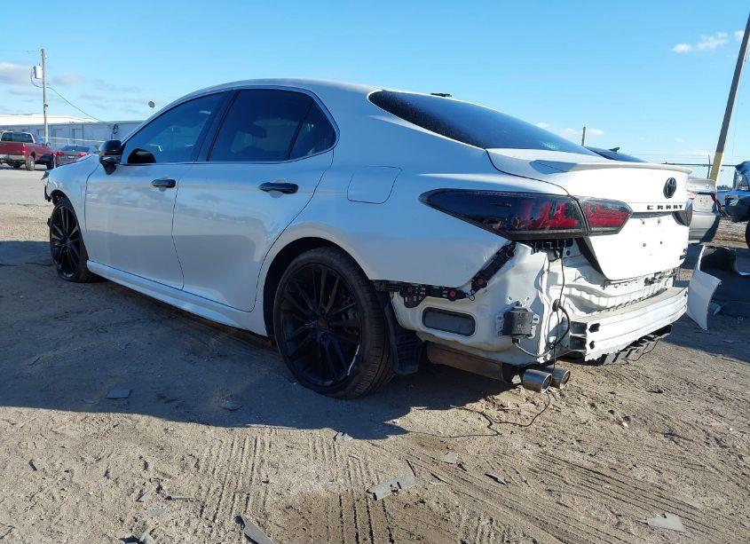 Photo 15 of 2022 Toyota Camry XSE HYBRID (VIN 4T1K31AK9NU572881)