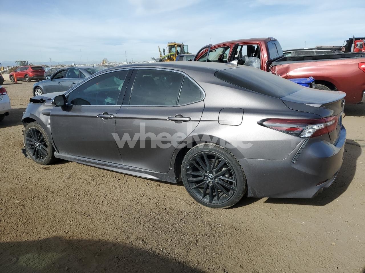 Photo 2 of 2022 TOYOTA CAMRY XSE (VIN 4T1K31AK9NU599966)