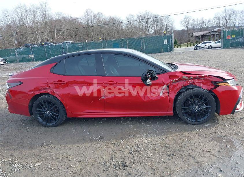 Photo 13 of 2023 Toyota Camry XSE HYBRID (VIN 4T1K31AK9PU049881)