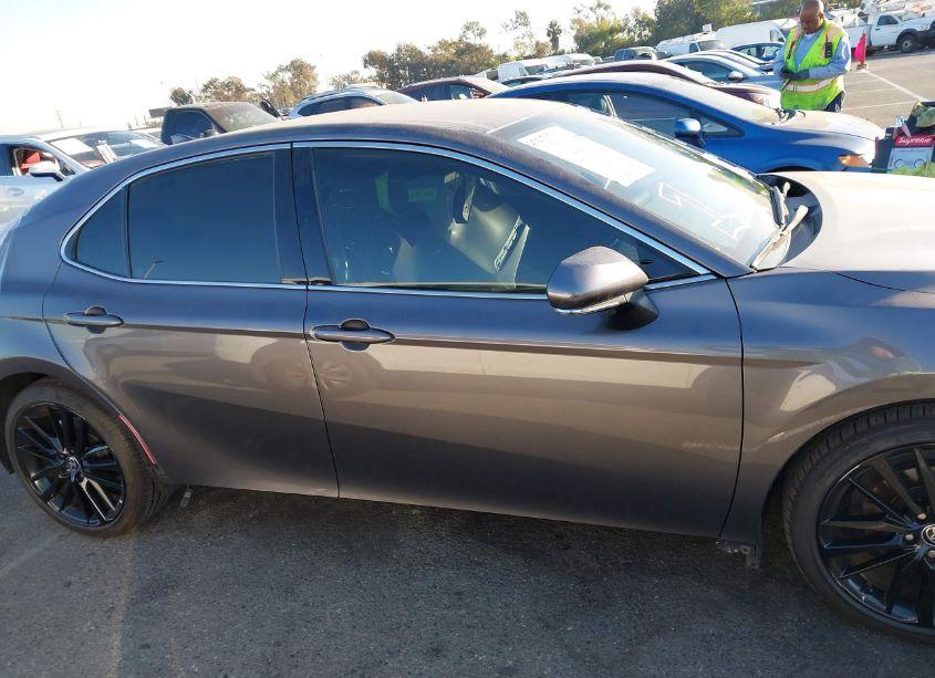 Photo 14 of 2023 Toyota Camry XSE HYBRID (VIN 4T1K31AK9PU606238)