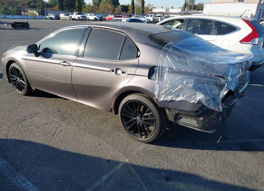 Photo 3 of 2023 Toyota Camry XSE HYBRID (VIN 4T1K31AK9PU606238)