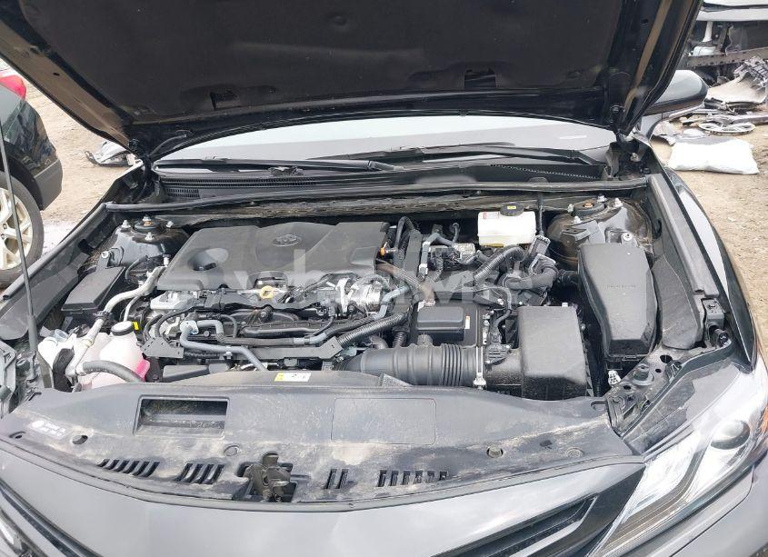 Photo 10 of 2024 Toyota Camry HYBRID XSE (VIN 4T1K31AKXRU629028)