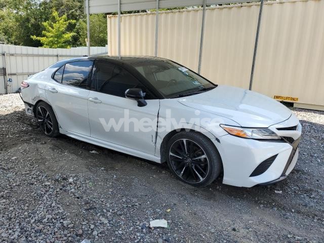 Photo 4 of 2020 TOYOTA CAMRY XSE (VIN 4T1K61AK0LU318559)