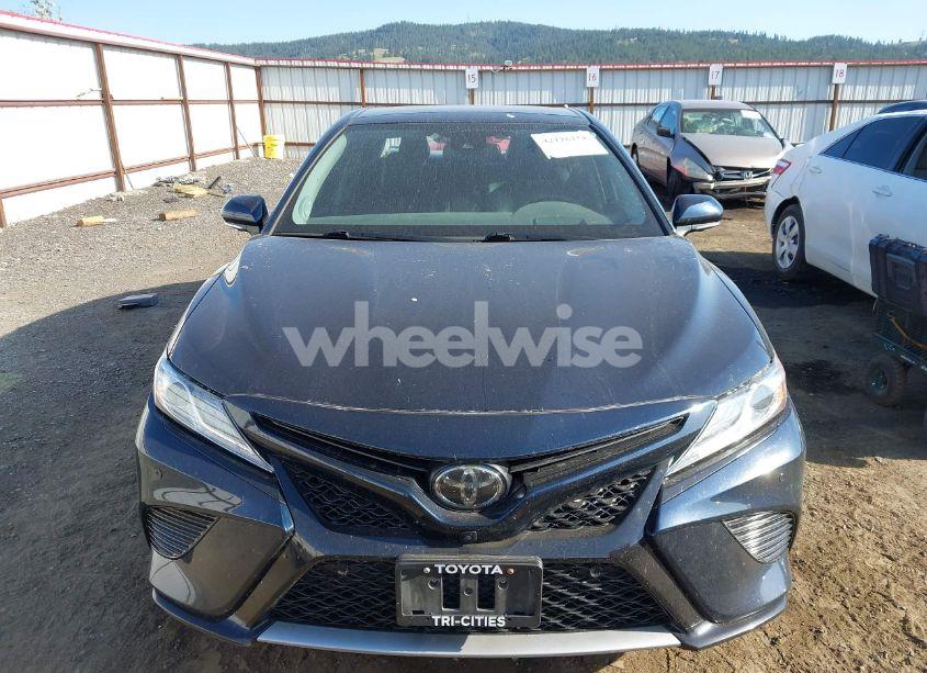 Photo 12 of 2020 Toyota Camry XSE (VIN 4T1K61AK0LU320375)