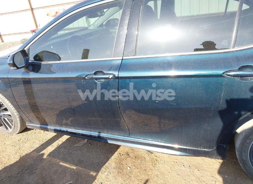 Photo 14 of 2020 Toyota Camry XSE (VIN 4T1K61AK0LU320375)