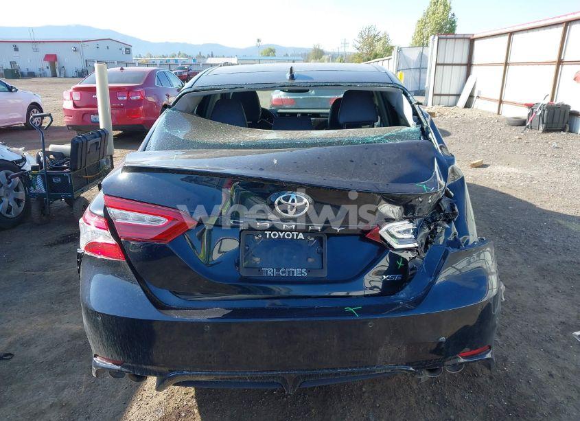 Photo 16 of 2020 Toyota Camry XSE (VIN 4T1K61AK0LU320375)