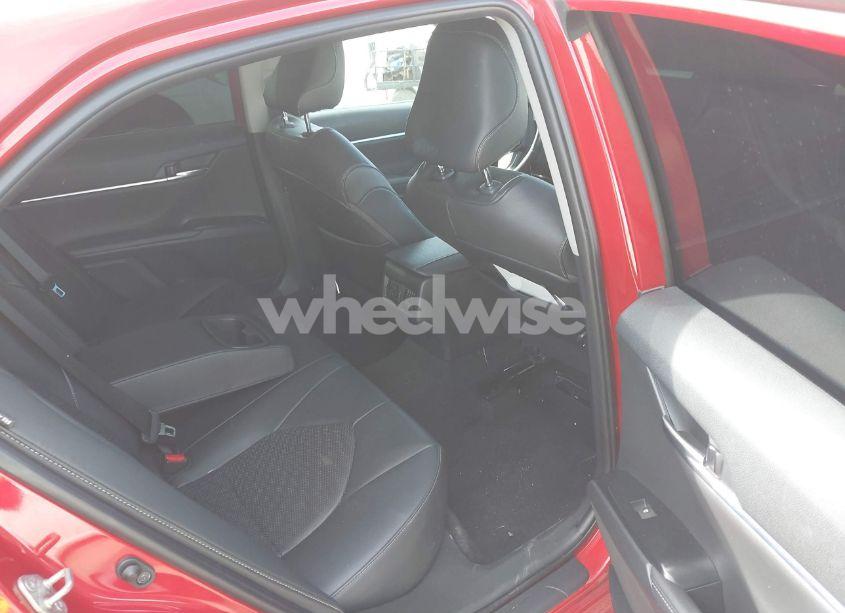 Photo 8 of 2020 Toyota Camry XSE (VIN 4T1K61AK0LU341520)