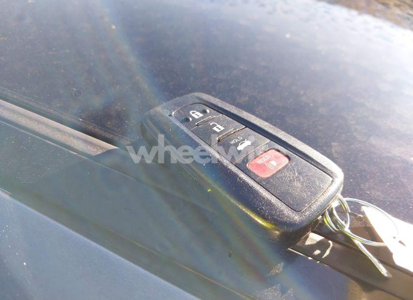 Photo 11 of 2020 Toyota Camry XSE (VIN 4T1K61AK0LU955046)