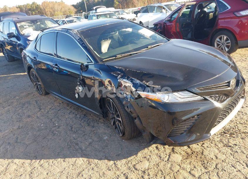 2020 Toyota Camry XSE (VIN 4T1K61AK0LU981291) main photo
