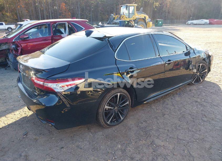 Photo 4 of 2020 Toyota Camry XSE (VIN 4T1K61AK0LU981291)