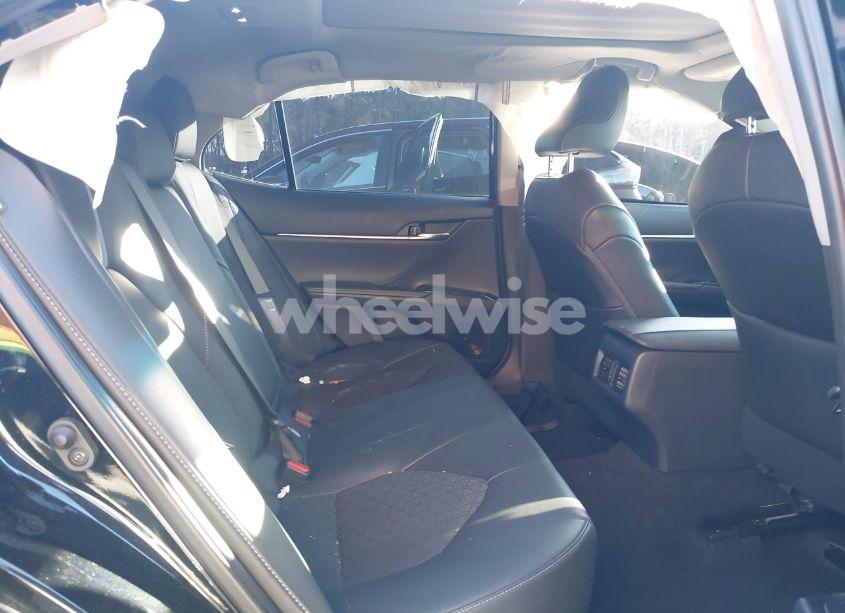 Photo 8 of 2020 Toyota Camry XSE (VIN 4T1K61AK0LU981291)