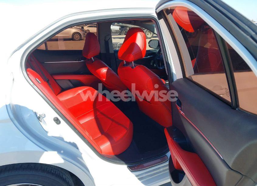 Photo 8 of 2020 Toyota Camry XSE (VIN 4T1K61AK0LU988113)