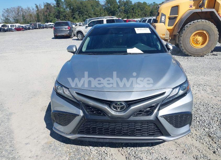 Photo 12 of 2021 Toyota Camry XSE (VIN 4T1K61AK0MU411616)