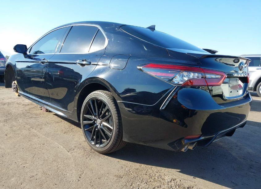 Photo 3 of 2021 Toyota Camry XSE (VIN 4T1K61AK0MU485554)