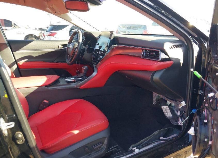 Photo 5 of 2021 Toyota Camry XSE (VIN 4T1K61AK0MU485554)