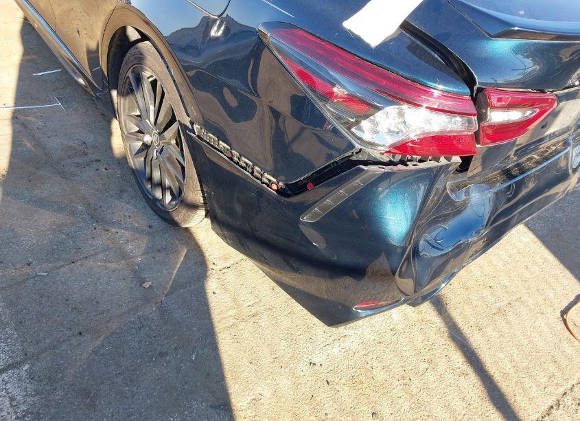 Photo 18 of 2021 Toyota Camry XSE (VIN 4T1K61AK0MU533490)