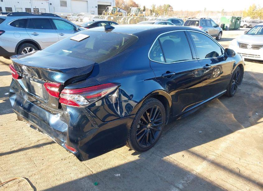 Photo 4 of 2021 Toyota Camry XSE (VIN 4T1K61AK0MU533490)