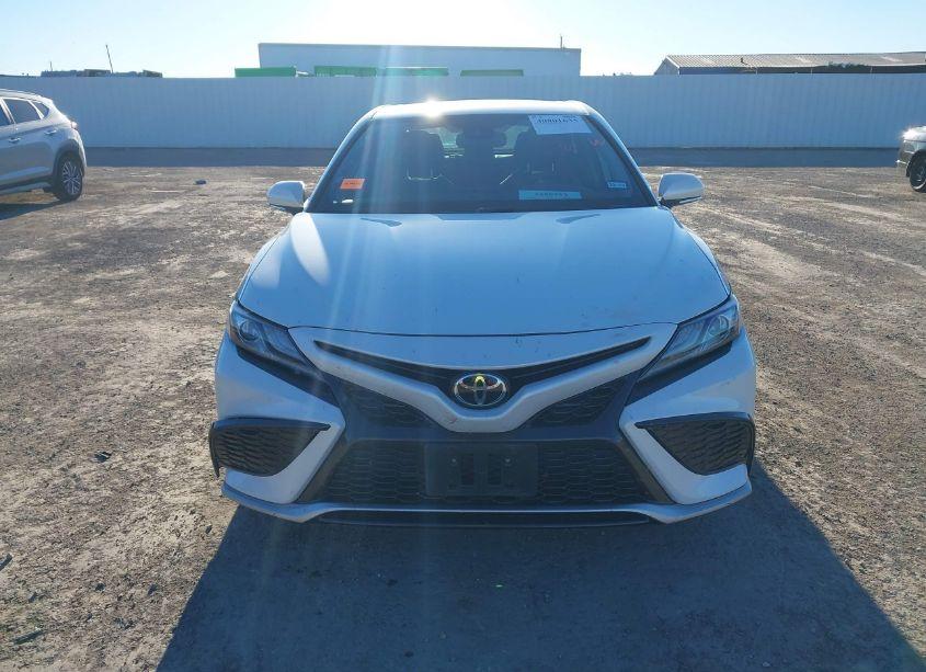 Photo 12 of 2022 Toyota Camry XSE (VIN 4T1K61AK0NU028387)