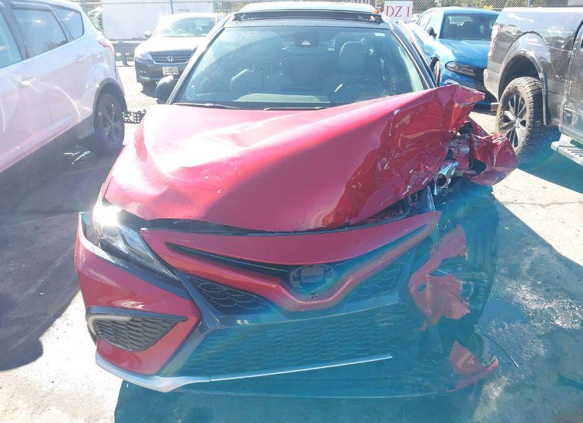 Photo 10 of 2022 Toyota Camry XSE (VIN 4T1K61AK0NU033783)