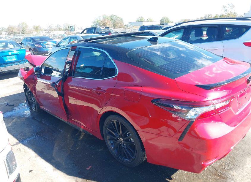 Photo 13 of 2022 Toyota Camry XSE (VIN 4T1K61AK0NU033783)