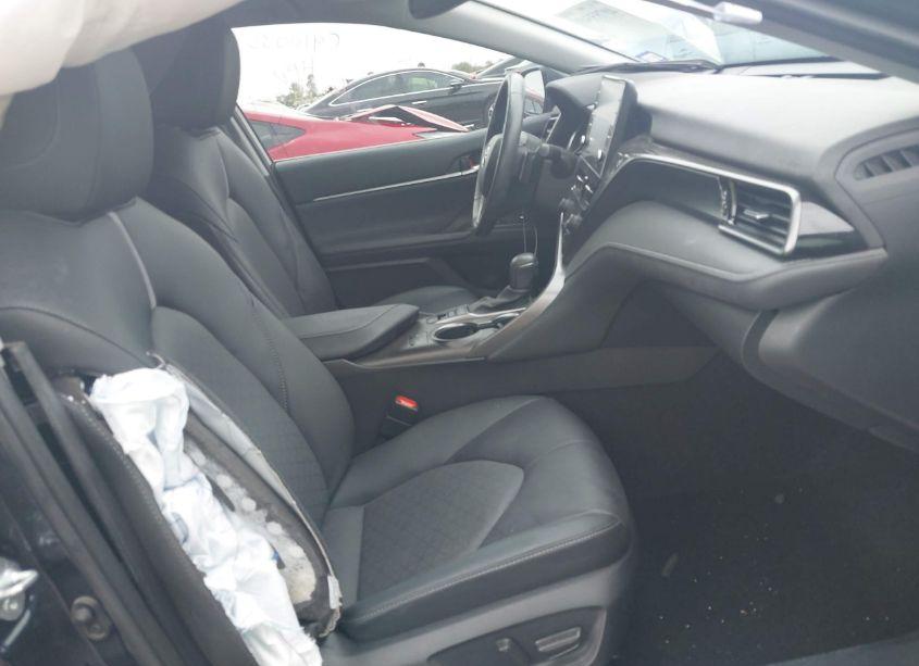 Photo 5 of 2022 Toyota Camry XSE (VIN 4T1K61AK0NU719144)