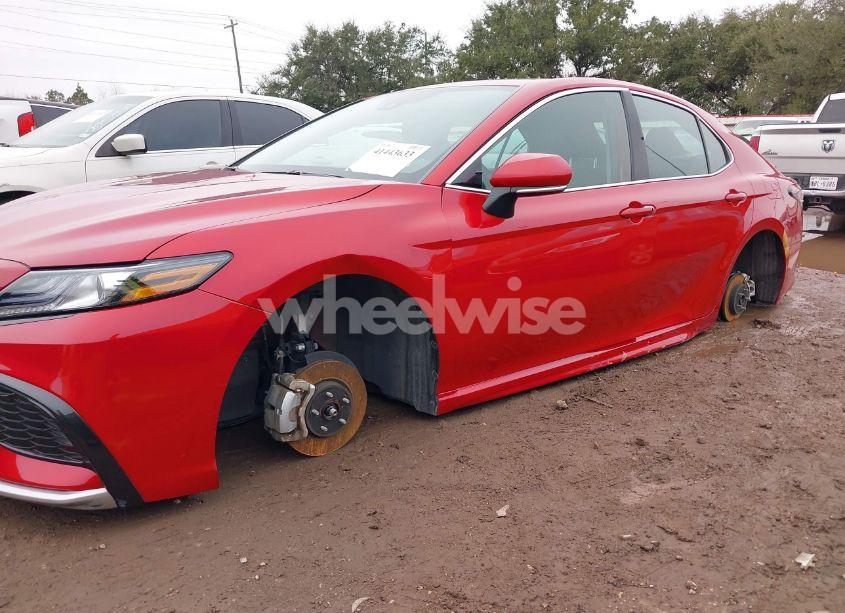 Photo 6 of 2023 Toyota Camry XSE (VIN 4T1K61AK0PU184478)