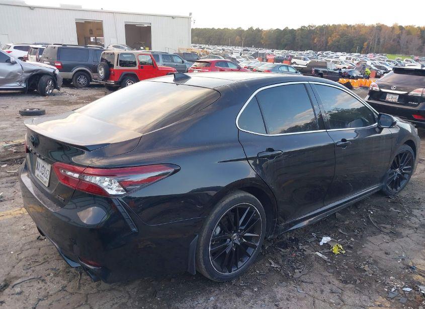 Photo 4 of 2023 Toyota Camry XSE (VIN 4T1K61AK0PU782683)