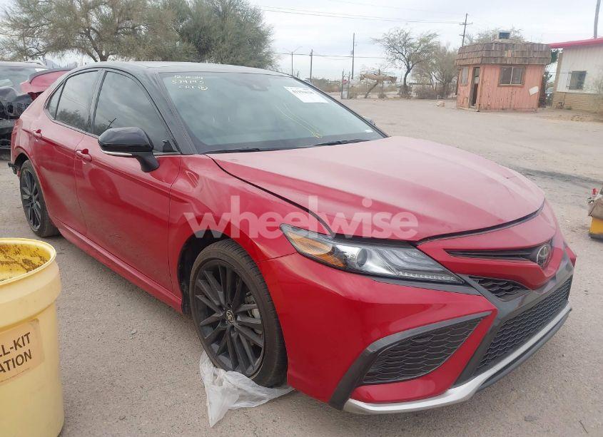 2024 Toyota Camry XSE (VIN 4T1K61AK0RU212962) main photo