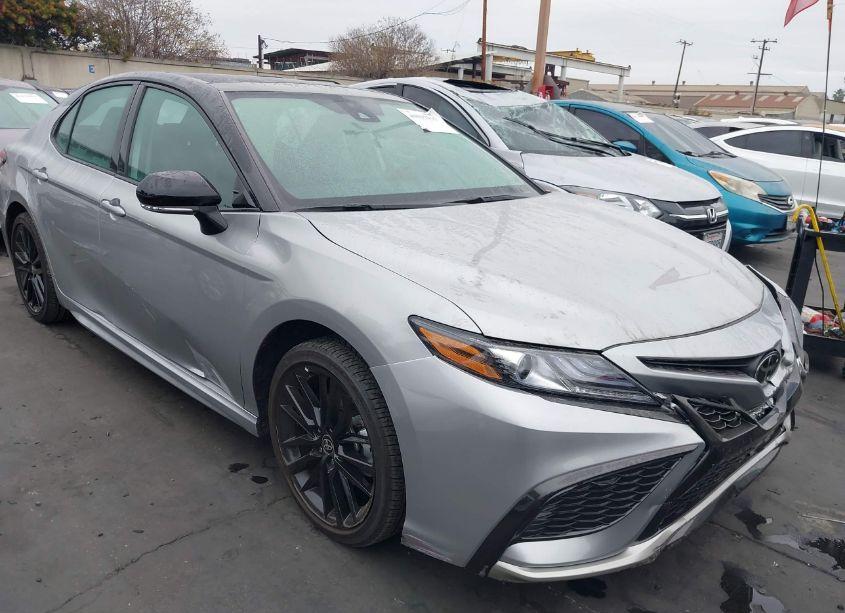 2024 Toyota Camry XSE (VIN 4T1K61AK0RU219295) main photo