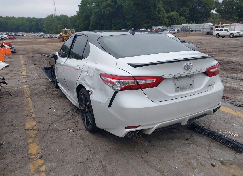 Photo 3 of 2020 Toyota Camry XSE (VIN 4T1K61AK1LU304914)