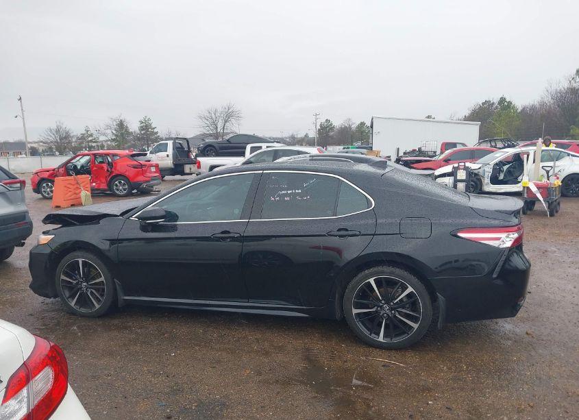 Photo 14 of 2020 Toyota Camry XSE (VIN 4T1K61AK1LU910696)