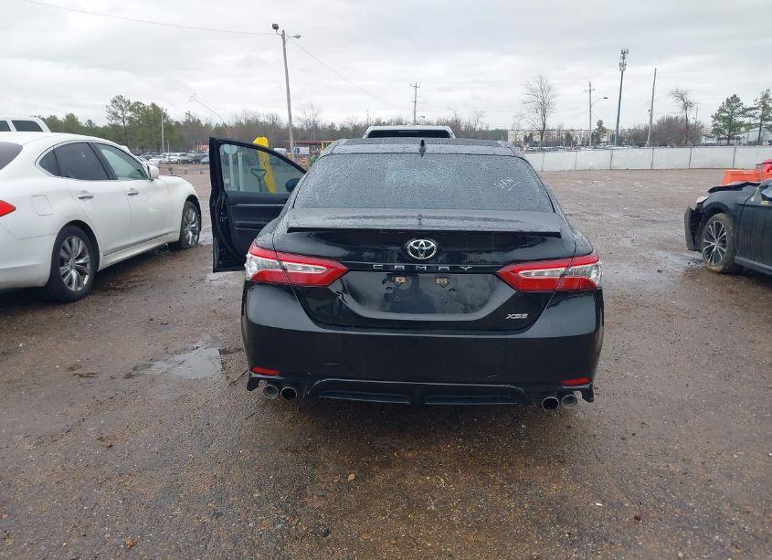 Photo 16 of 2020 Toyota Camry XSE (VIN 4T1K61AK1LU910696)