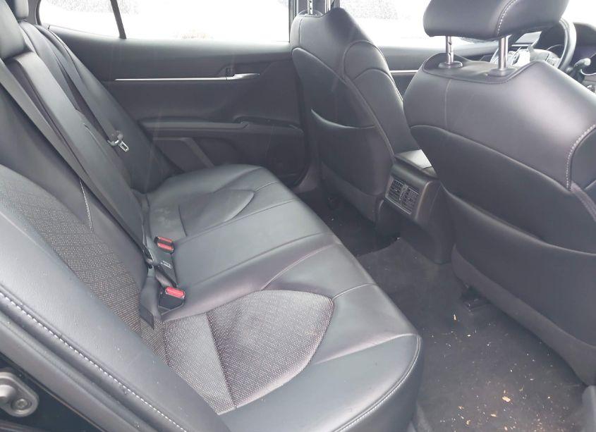 Photo 8 of 2020 Toyota Camry XSE (VIN 4T1K61AK1LU910696)