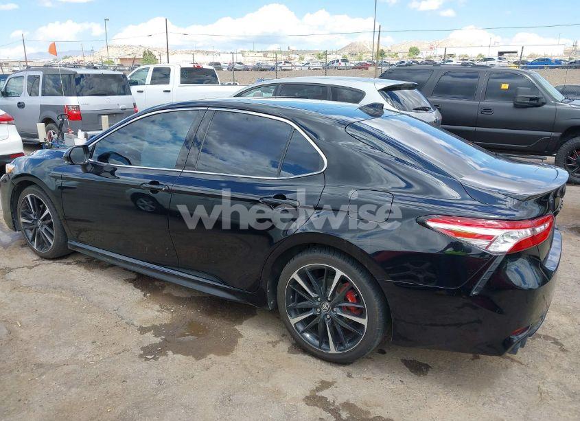 Photo 14 of 2020 Toyota Camry XSE (VIN 4T1K61AK1LU982823)