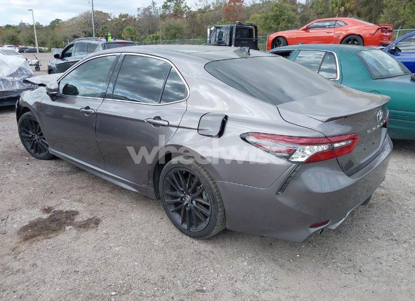 Photo 3 of 2021 Toyota Camry XSE (VIN 4T1K61AK1MU427887)