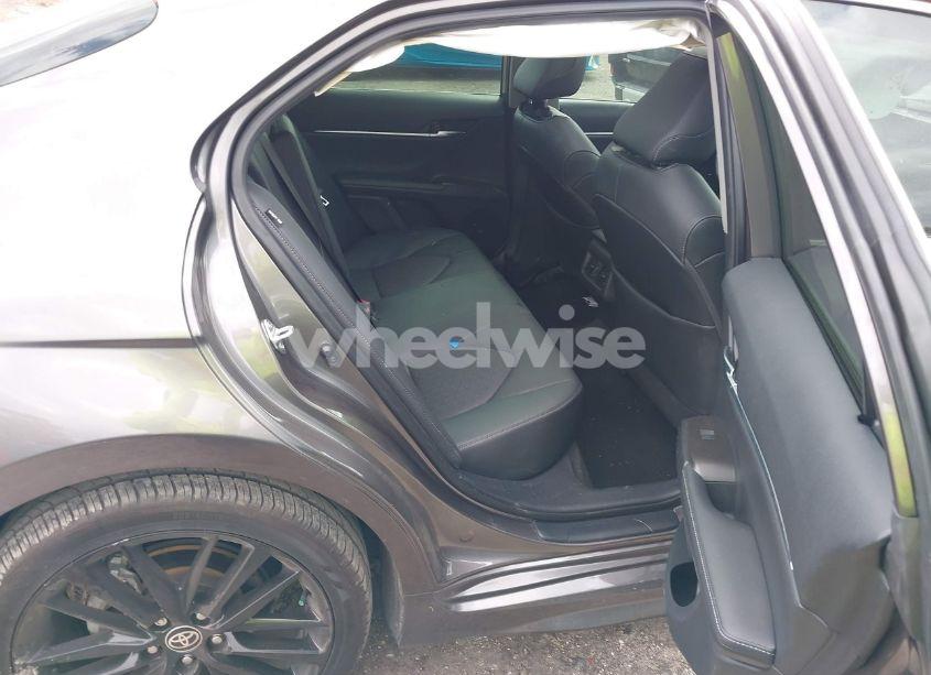 Photo 8 of 2021 Toyota Camry XSE (VIN 4T1K61AK1MU427887)