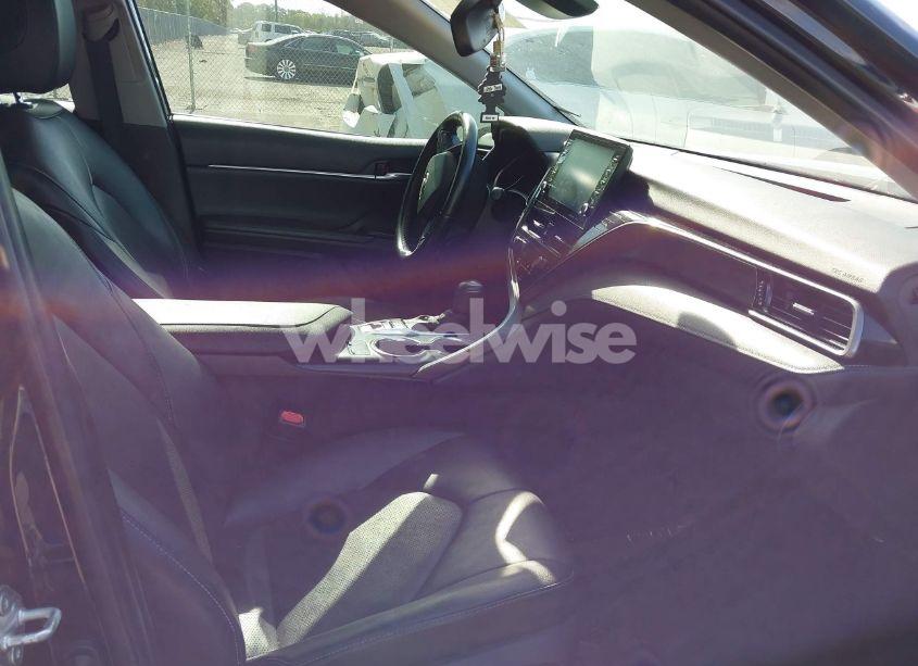 Photo 5 of 2021 Toyota Camry XSE (VIN 4T1K61AK1MU454118)