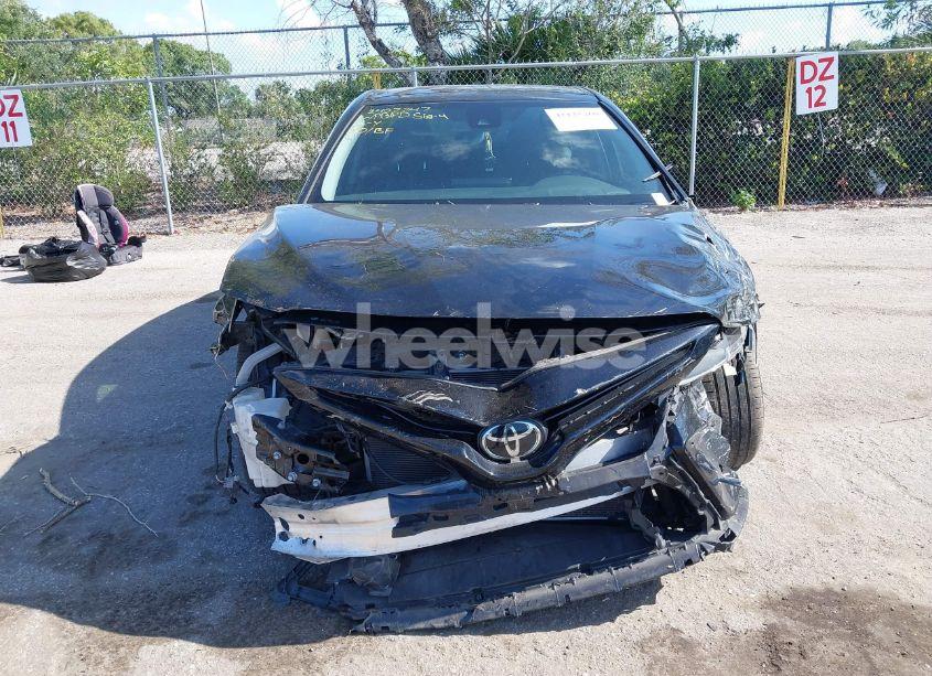Photo 6 of 2021 Toyota Camry XSE (VIN 4T1K61AK1MU454118)