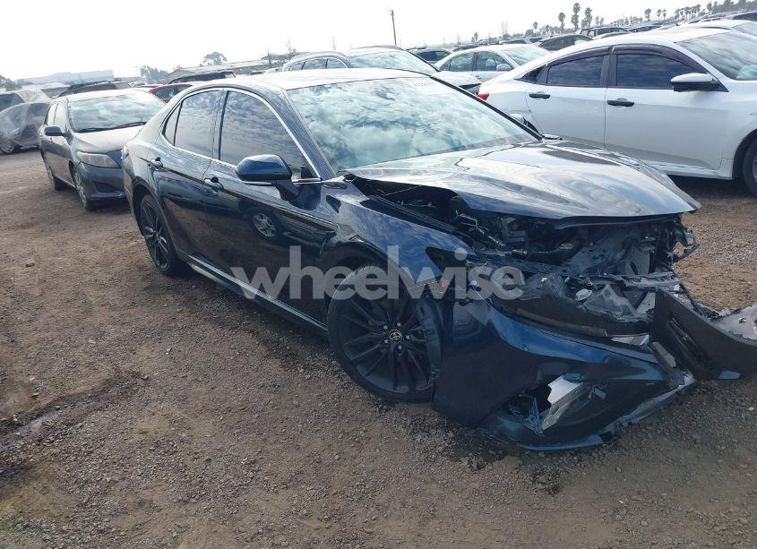 2021 Toyota Camry XSE (VIN 4T1K61AK1MU590474) main photo