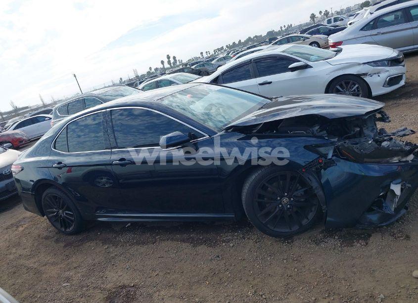 Photo 13 of 2021 Toyota Camry XSE (VIN 4T1K61AK1MU590474)