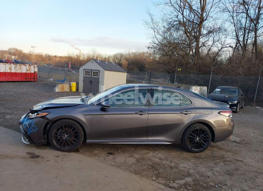 Photo 14 of 2021 Toyota Camry XSE (VIN 4T1K61AK1MU602400)