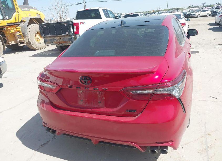 Photo 16 of 2022 Toyota Camry XSE (VIN 4T1K61AK1NU004762)