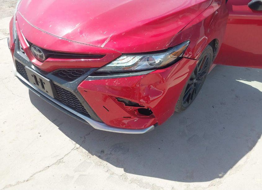 Photo 6 of 2022 Toyota Camry XSE (VIN 4T1K61AK1NU004762)