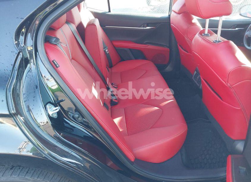 Photo 8 of 2022 Toyota Camry XSE (VIN 4T1K61AK1NU009377)