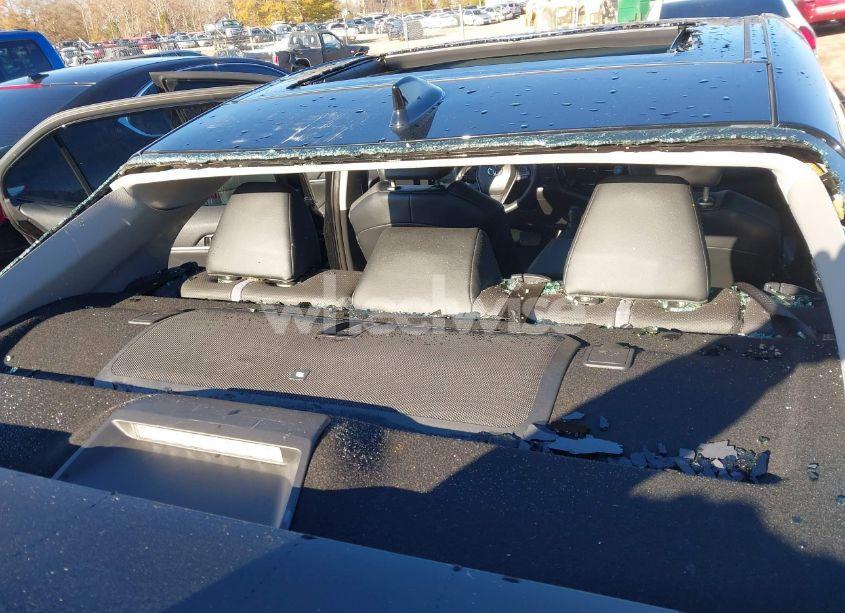 Photo 6 of 2022 Toyota Camry XSE (VIN 4T1K61AK1NU020735)