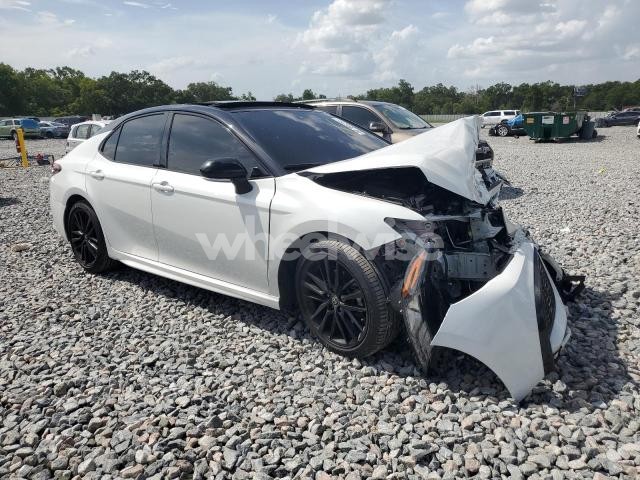 Photo 2 of 2023 TOYOTA CAMRY XSE (VIN 4T1K61AK1PU081408)