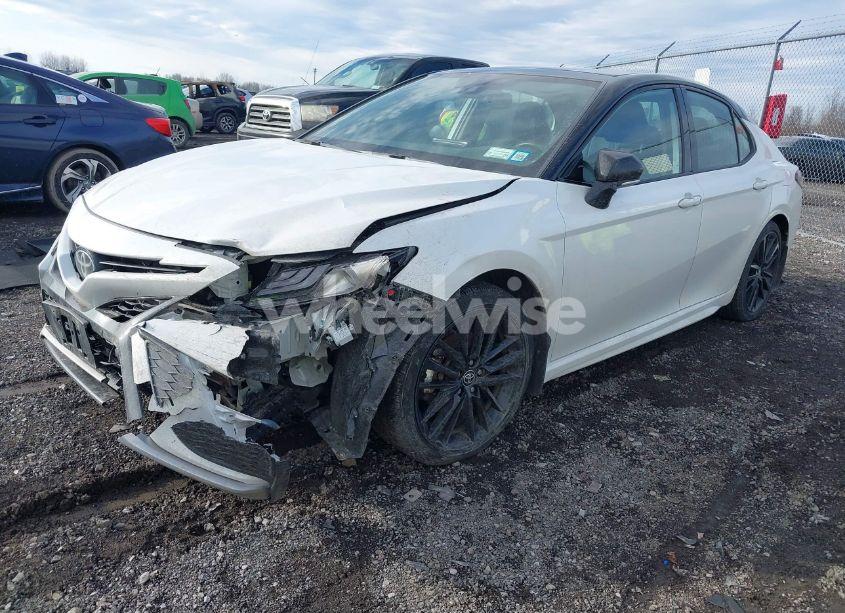 Photo 2 of 2023 Toyota Camry XSE (VIN 4T1K61AK1PU122636)