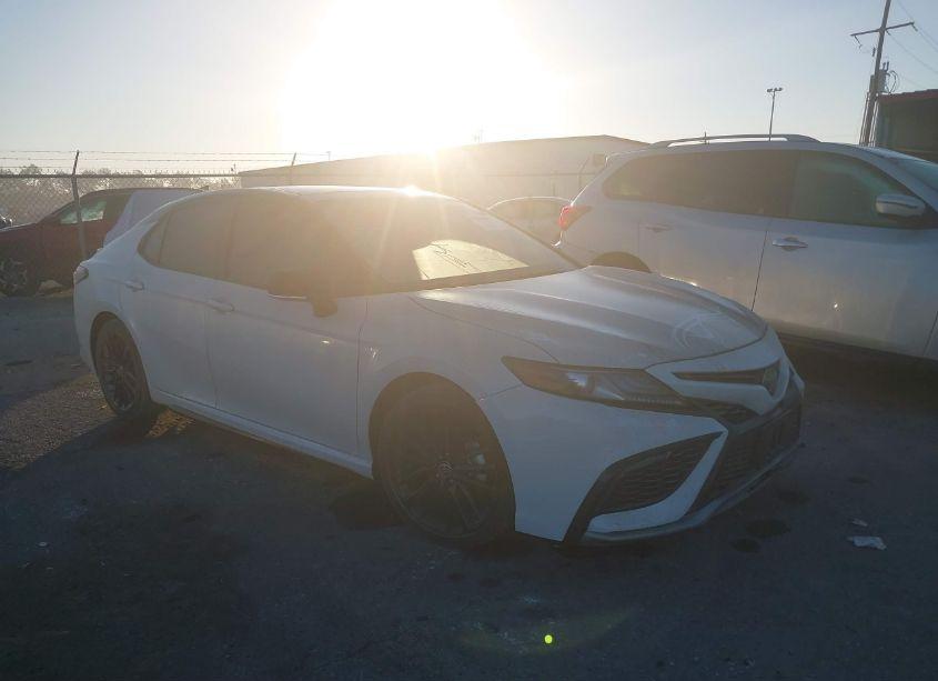 2024 Toyota Camry XSE (VIN 4T1K61AK1RU209892) main photo